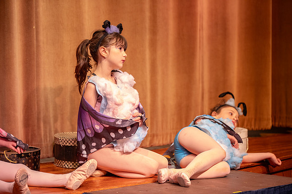 4P8A4673photoDanielCojanu_UnderCurrentProductions_hi_res